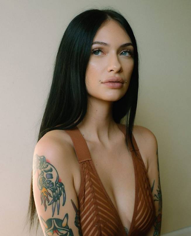 Eva