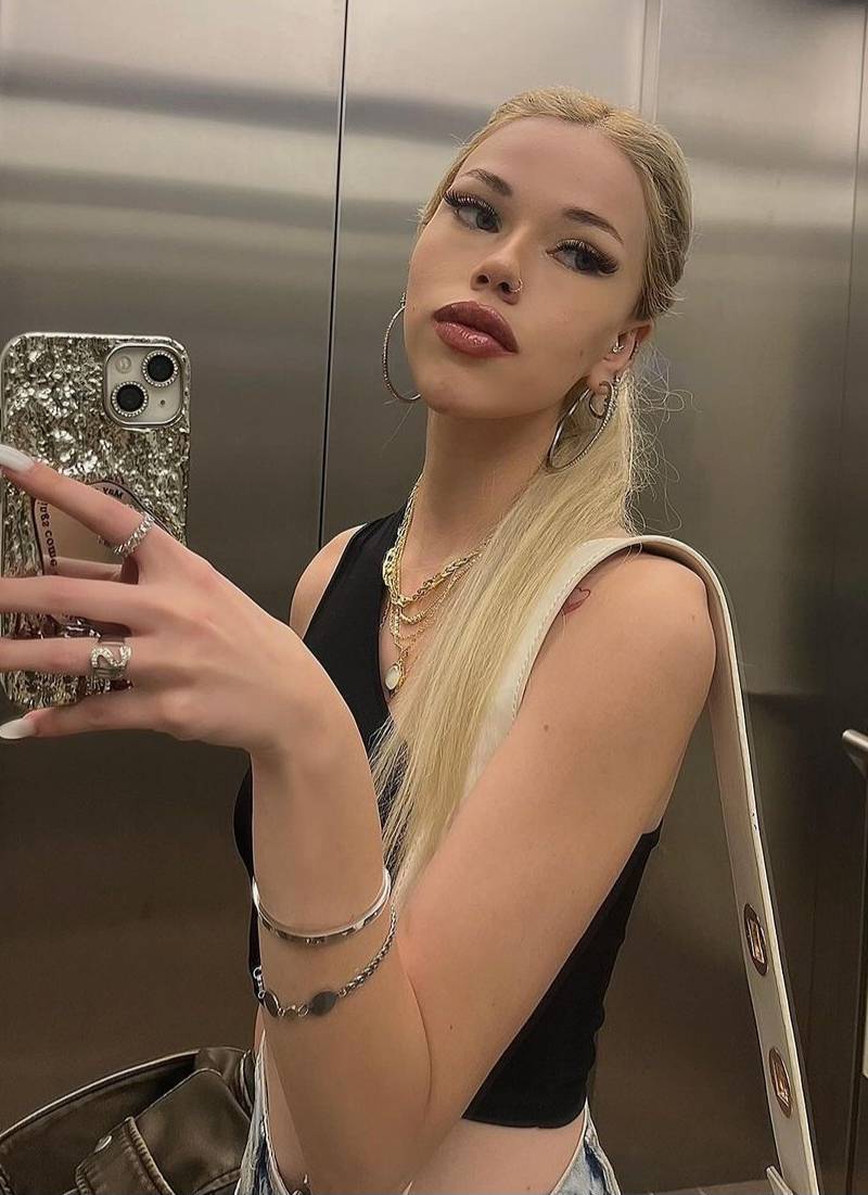 Arina