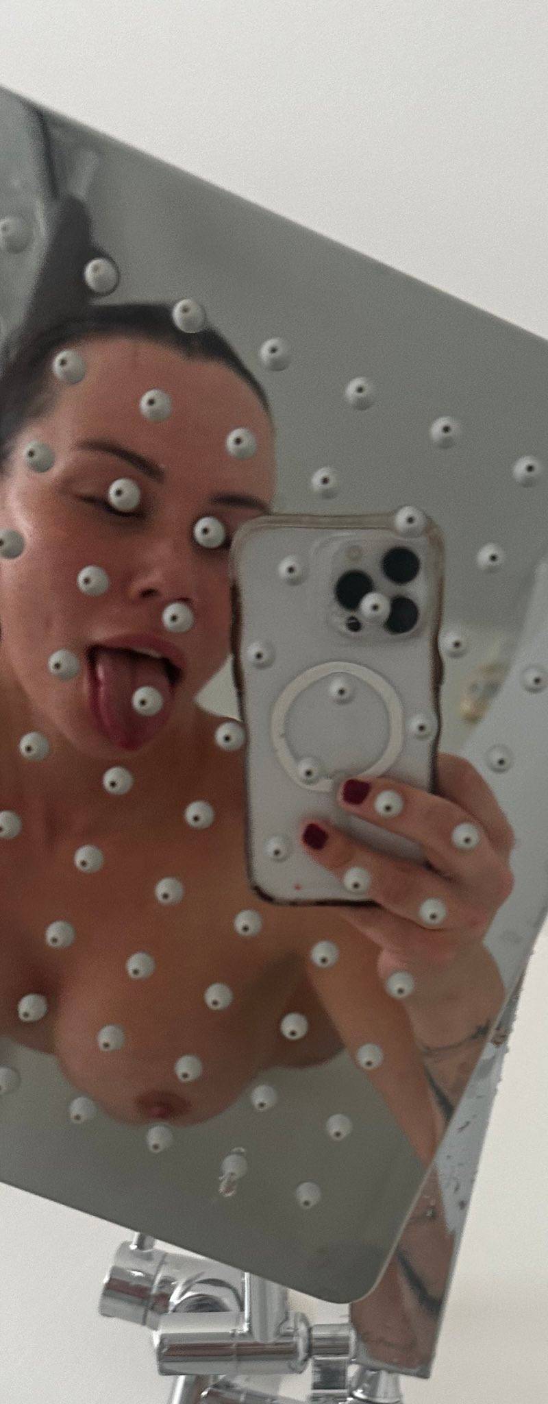 Emma mopin